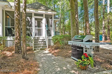 5909 Dutchman Creek Road Southport NC 28461