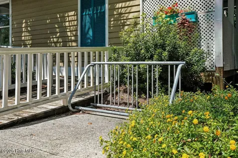 5909 Dutchman Creek Road Southport NC 28461