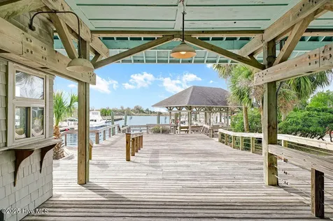 5909 Dutchman Creek Road Southport NC 28461