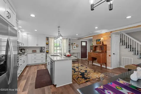 105 N Main Street Bath NC 27808