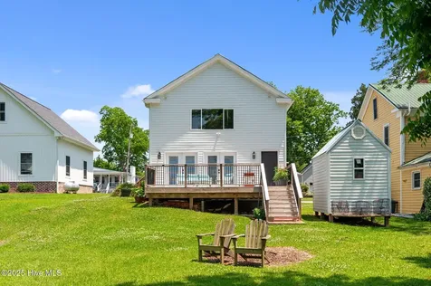 105 N Main Street Bath NC 27808