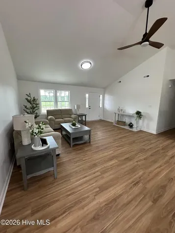 2153 Rowan Road Clinton NC 28328
