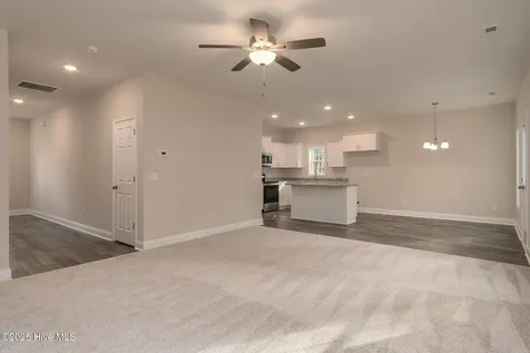 211 Brighttown Road Maysville NC 28555