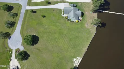 11 Little Creek Road Extension Belhaven NC 27810
