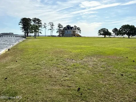 11 Little Creek Road Extension Belhaven NC 27810