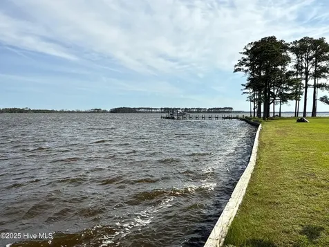 11 Little Creek Road Extension Belhaven NC 27810
