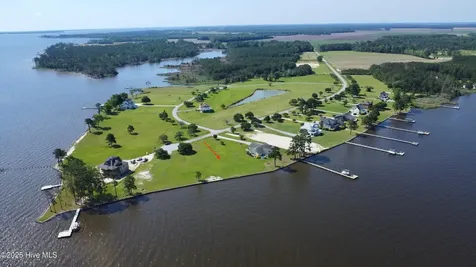 11 Little Creek Road Extension Belhaven NC 27810