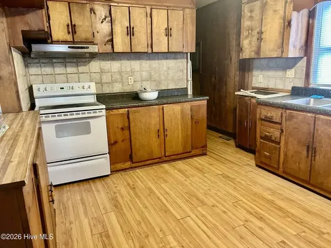 16121 Palomino Road Laurinburg NC 28352