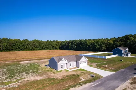 110 Yadkin Drive Shawboro NC 27973