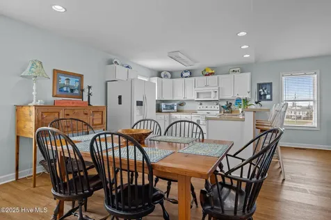 108 N Kinston Avenue Atlantic Beach NC 28512