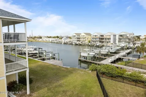 108 N Kinston Avenue Atlantic Beach NC 28512