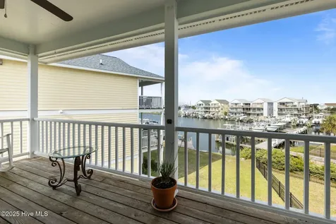 108 N Kinston Avenue Atlantic Beach NC 28512