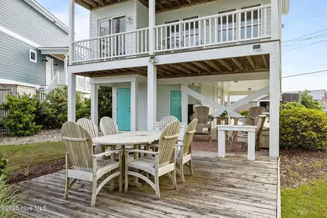 108 N Kinston Avenue Atlantic Beach NC 28512