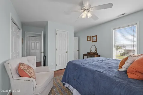 108 N Kinston Avenue Atlantic Beach NC 28512
