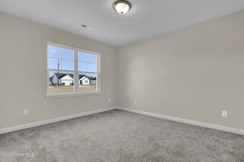 309 Cotton Hill Place Hubert NC 28539