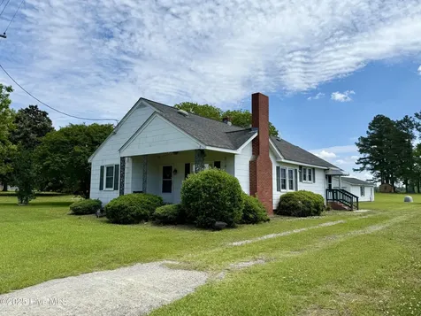3773 Bear Grass Road Williamston NC 27892