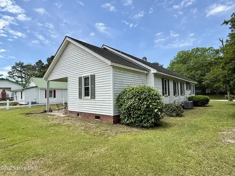 3773 Bear Grass Road Williamston NC 27892
