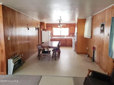 809 Conway Road Fair Bluff NC 28439