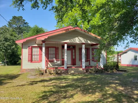 829 Conway Road Fair Bluff NC 28439