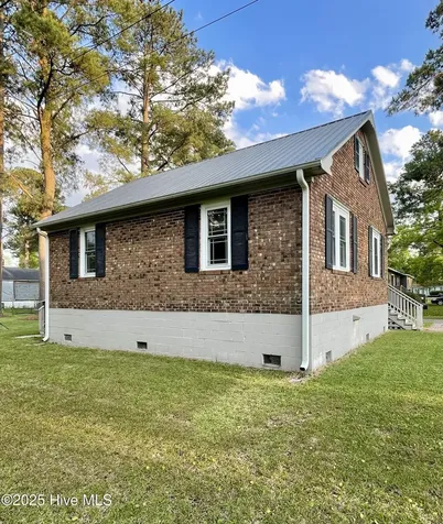 442 Lamont Street Belhaven NC 27810