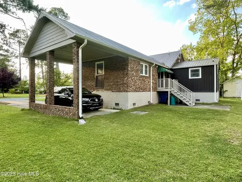 442 Lamont Street Belhaven NC 27810