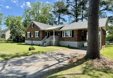 442 Lamont Street Belhaven NC 27810