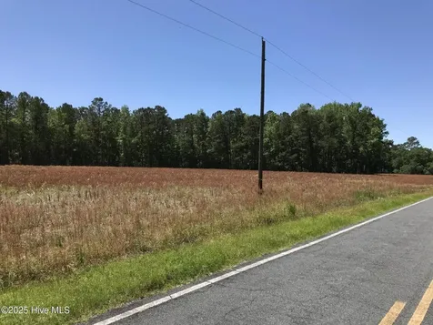 5522 Little Prong Road NW Ash NC 28420