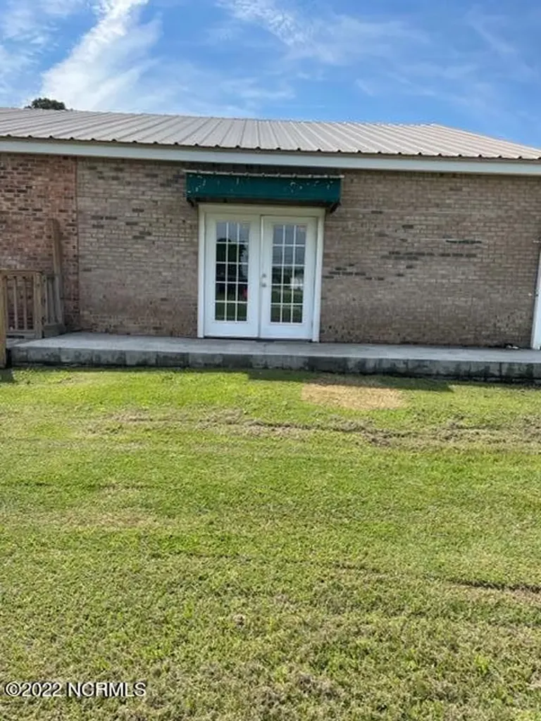 110 Boyd Farm Road Maysville NC 28555