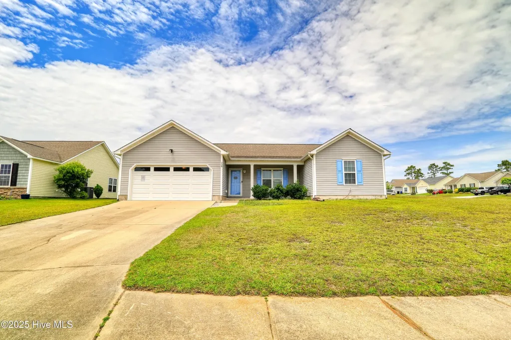 229 Red Carnation Drive Holly Ridge NC 28445