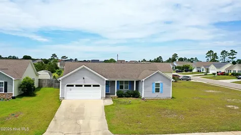 229 Red Carnation Drive Holly Ridge NC 28445