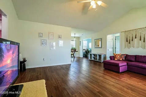 229 Red Carnation Drive Holly Ridge NC 28445