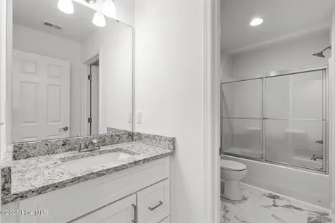 225 Lakeway Drive West End NC 27376