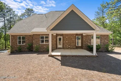 225 Lakeway Drive West End NC 27376