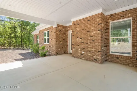 225 Lakeway Drive West End NC 27376