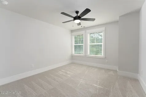 735 Hollybriar Loop Road SE Bolivia NC 28422