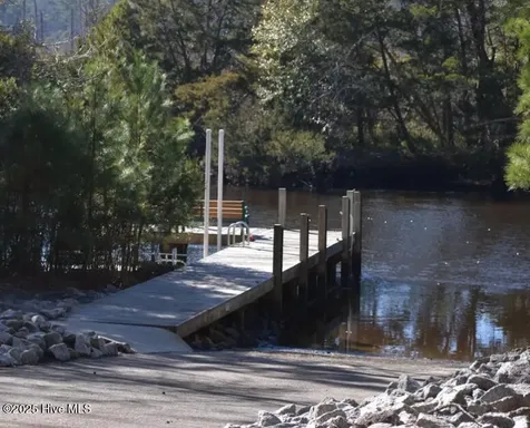 735 Hollybriar Loop Road SE Bolivia NC 28422