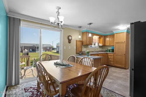 139 Diamond City Drive Harkers Island NC 28531
