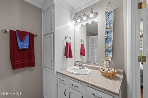 139 Diamond City Drive Harkers Island NC 28531