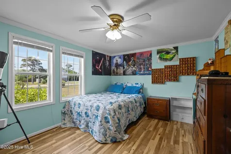 139 Diamond City Drive Harkers Island NC 28531