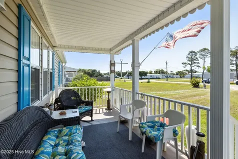 139 Diamond City Drive Harkers Island NC 28531