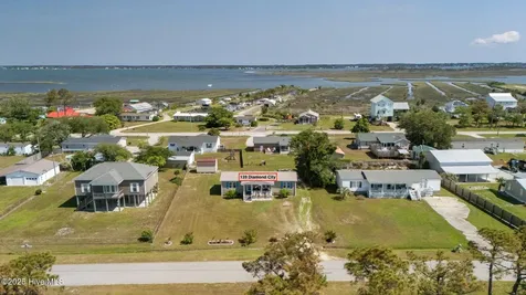 139 Diamond City Drive Harkers Island NC 28531