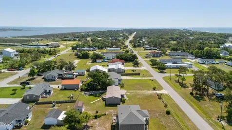 139 Diamond City Drive Harkers Island NC 28531