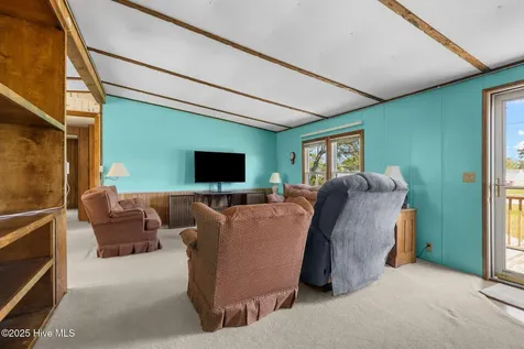 118 Diamond City Drive Harkers Island NC 28531