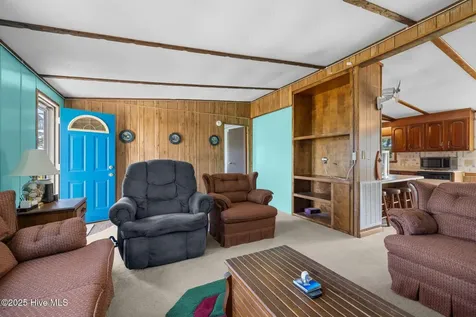 118 Diamond City Drive Harkers Island NC 28531