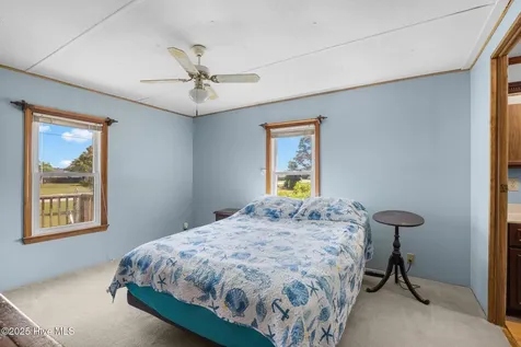 118 Diamond City Drive Harkers Island NC 28531