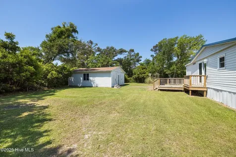 118 Diamond City Drive Harkers Island NC 28531