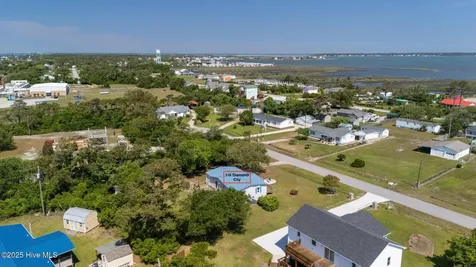 118 Diamond City Drive Harkers Island NC 28531