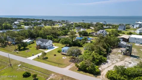 118 Diamond City Drive Harkers Island NC 28531
