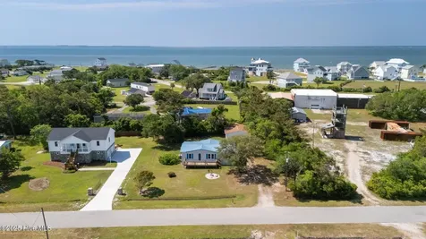 118 Diamond City Drive Harkers Island NC 28531