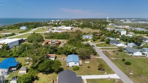 118 Diamond City Drive Harkers Island NC 28531